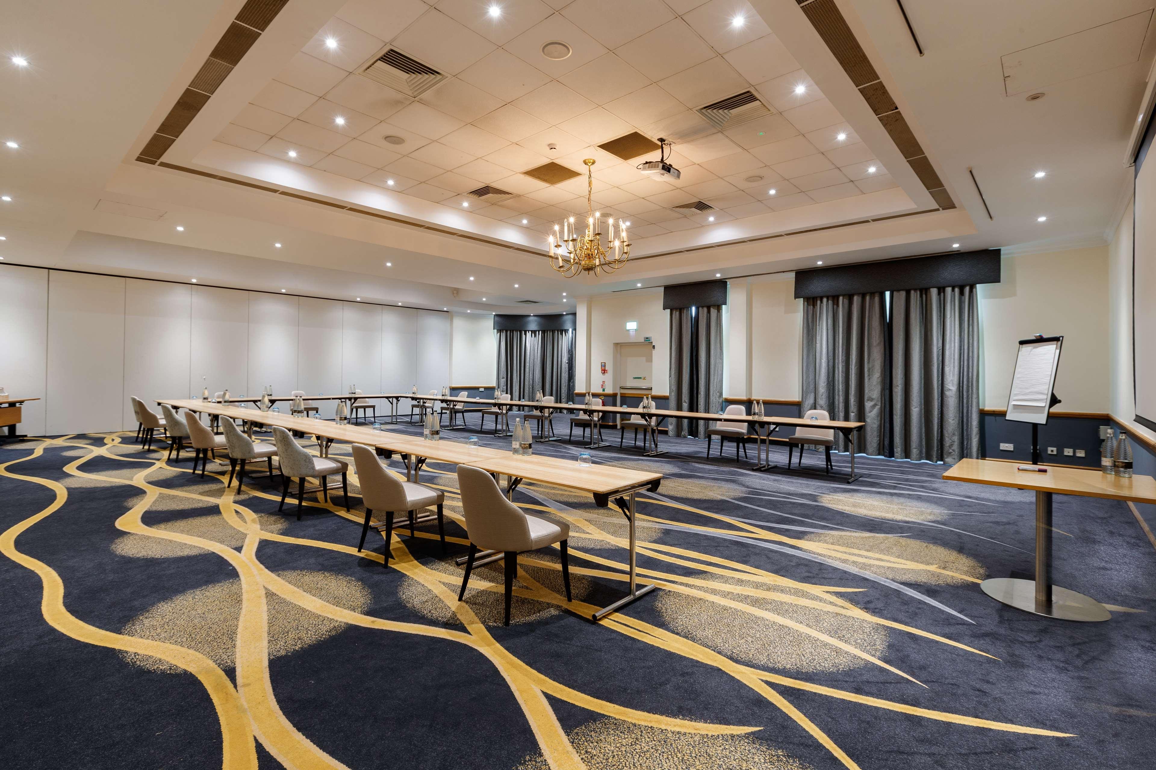 Hilton 4*