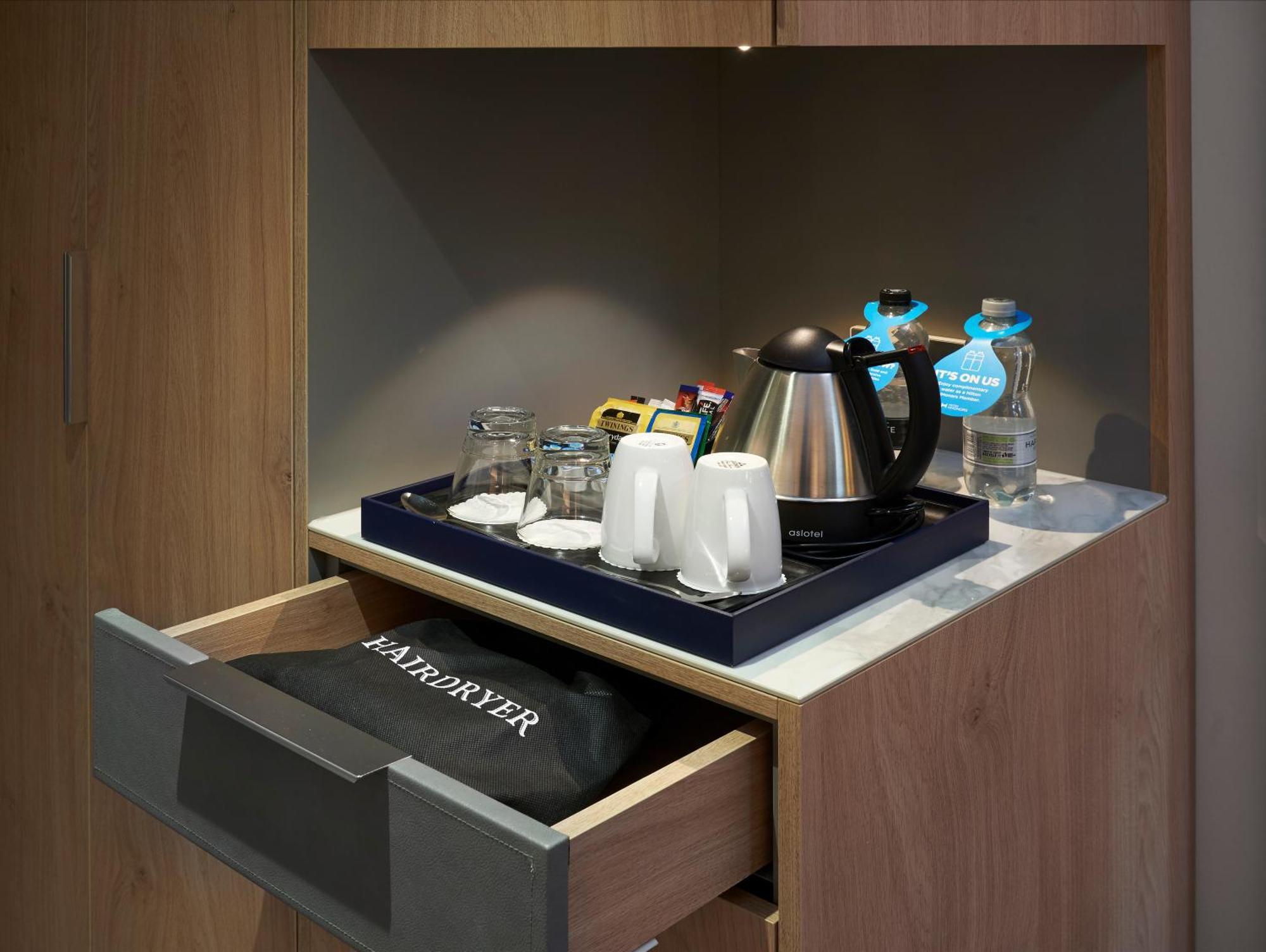 Hilton 4* Northampton